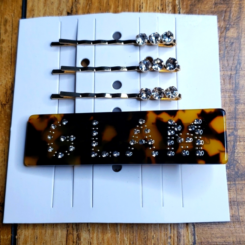 Hairclips Set NWOT